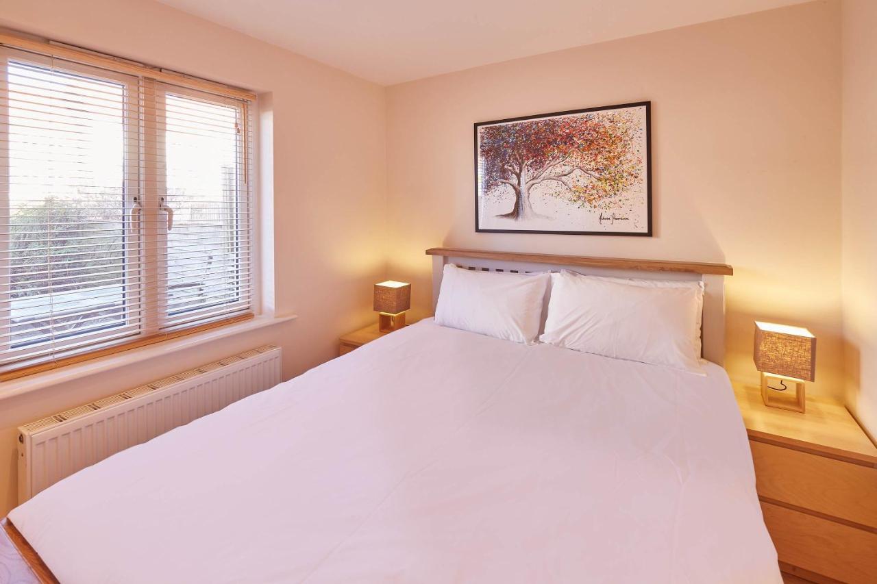 Host & Stay - The Scuttlebutt Townhouse Whitby Kültér fotó